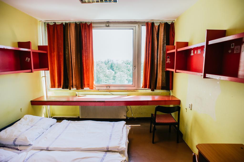City Hostel Pest 35. Budapest Exterior foto